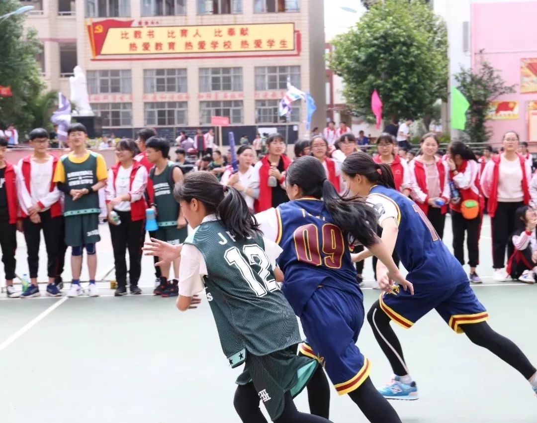 烈火青春丨记宣威五中、五中龙泉学校第四届篮球联赛开幕式-图片10