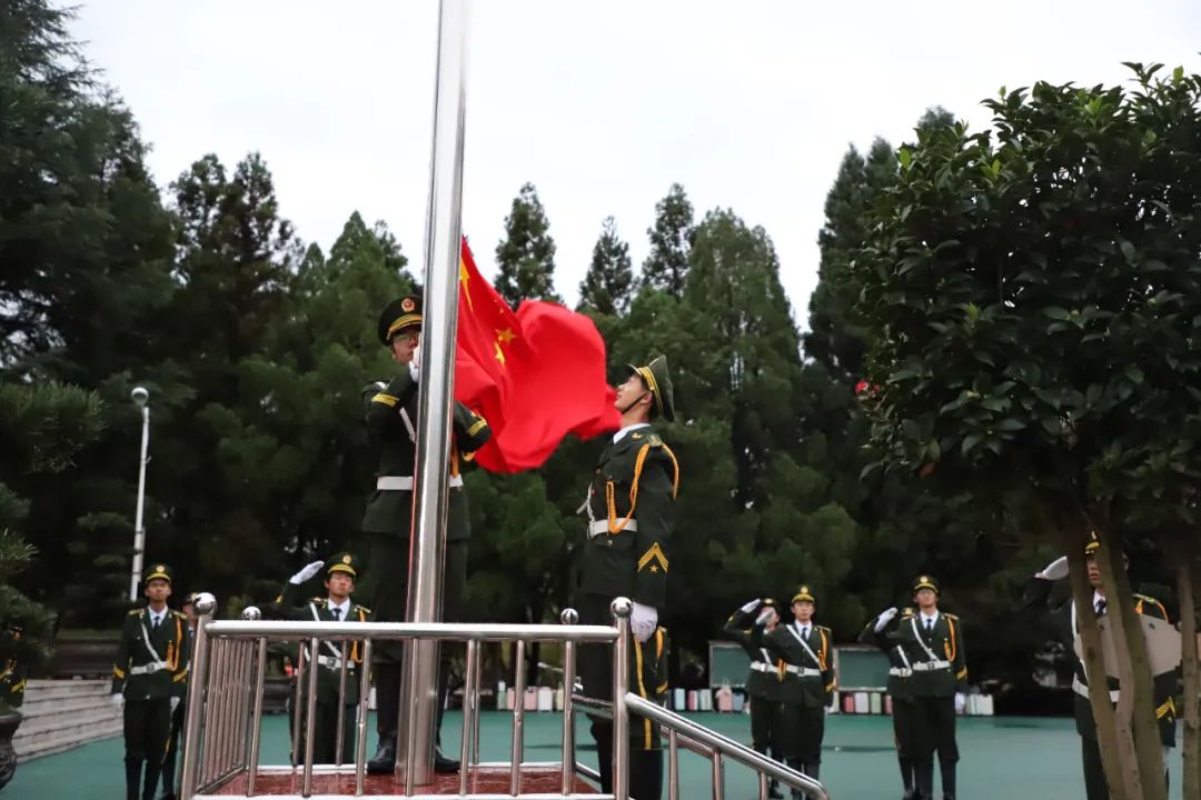 以奋斗表白 以实干献礼丨宣威市教体系统热烈庆祝中华人民共和国成立75周年！-图片17