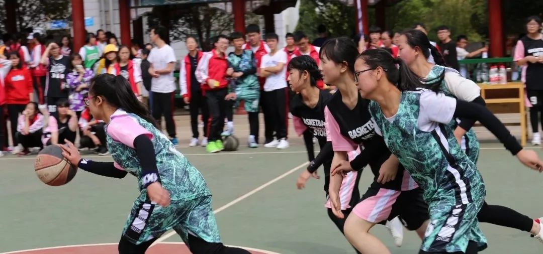 烈火青春丨记宣威五中、五中龙泉学校第四届篮球联赛开幕式-图片10