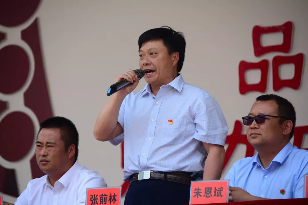 烈火青春丨记宣威五中、五中龙泉学校第四届篮球联赛开幕式-图片9