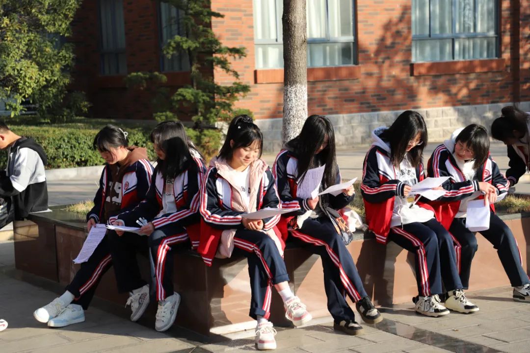 国赛24人,省赛165人——宣威三中学子在第十届全国中学生科普科幻作文大赛斩获佳绩-图片1