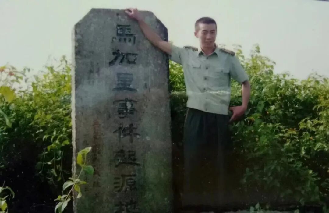 “你走后19年,爸爸还经常戴着你的帽子……”-图片1